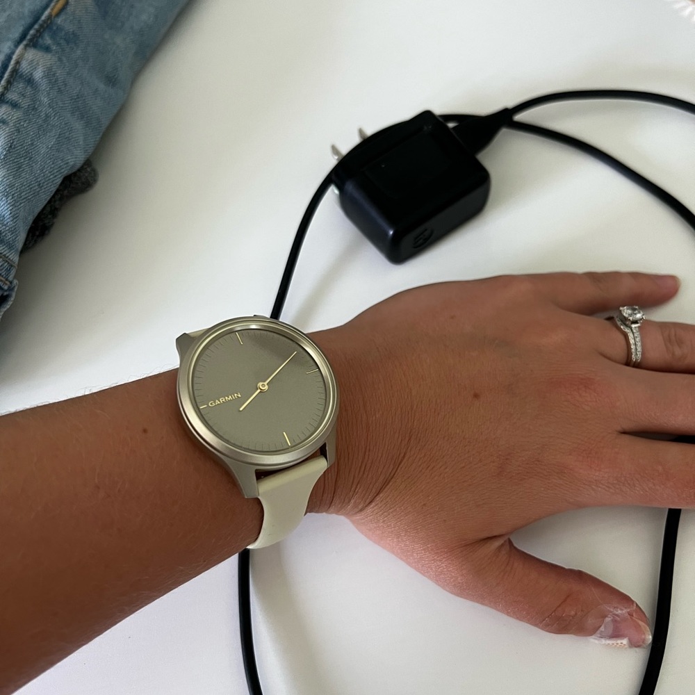 Garmin Vivoactive Smart Watch